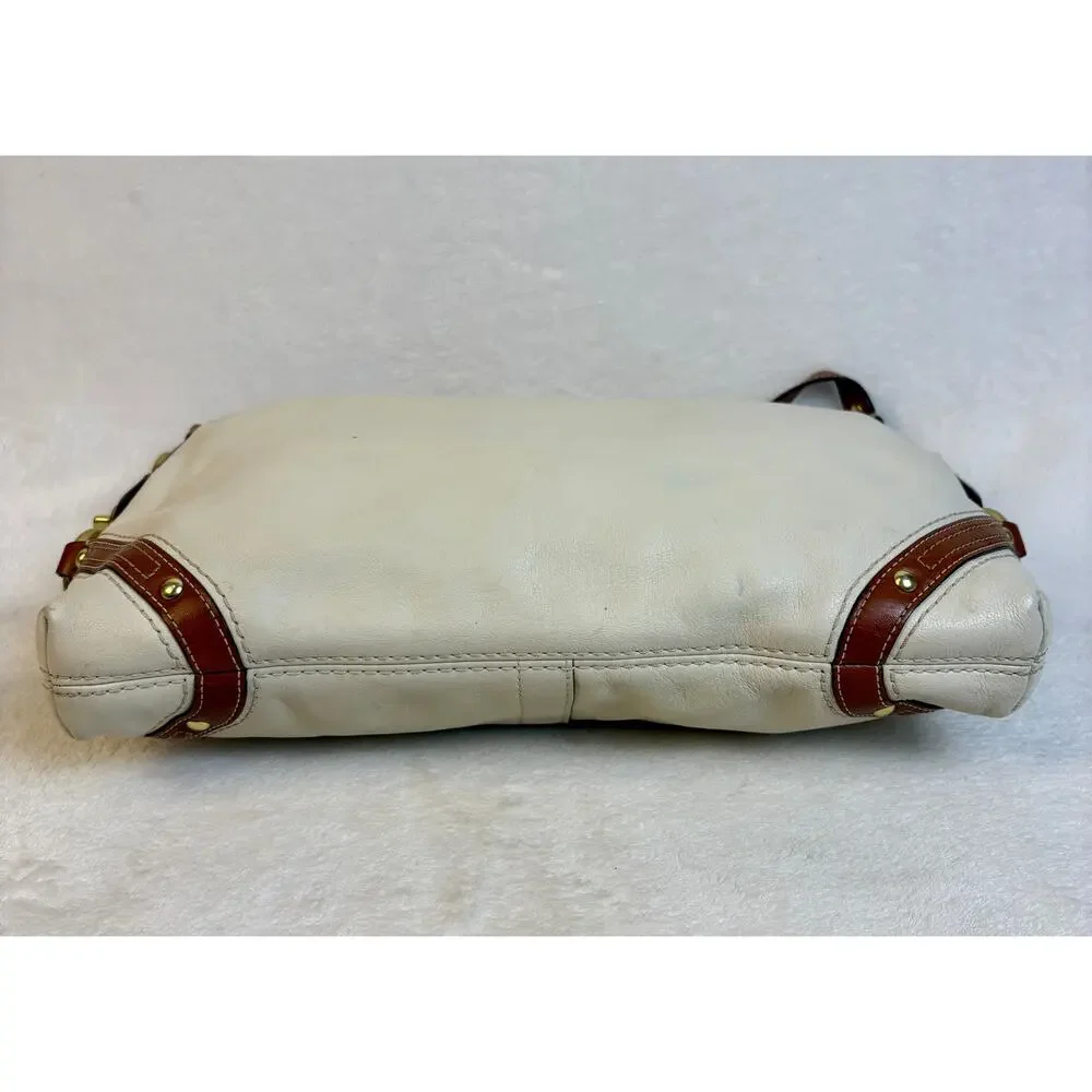 Coach Vintage Y2K Carly Hobo in Parchment with Chain